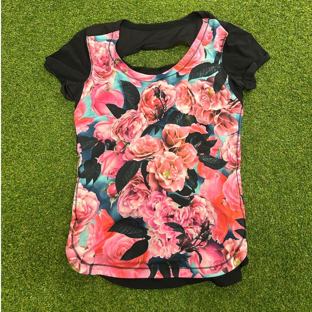 Lululemon Pink Floral Rose Print Short Sleeve Athletic Top Black Back Cutout